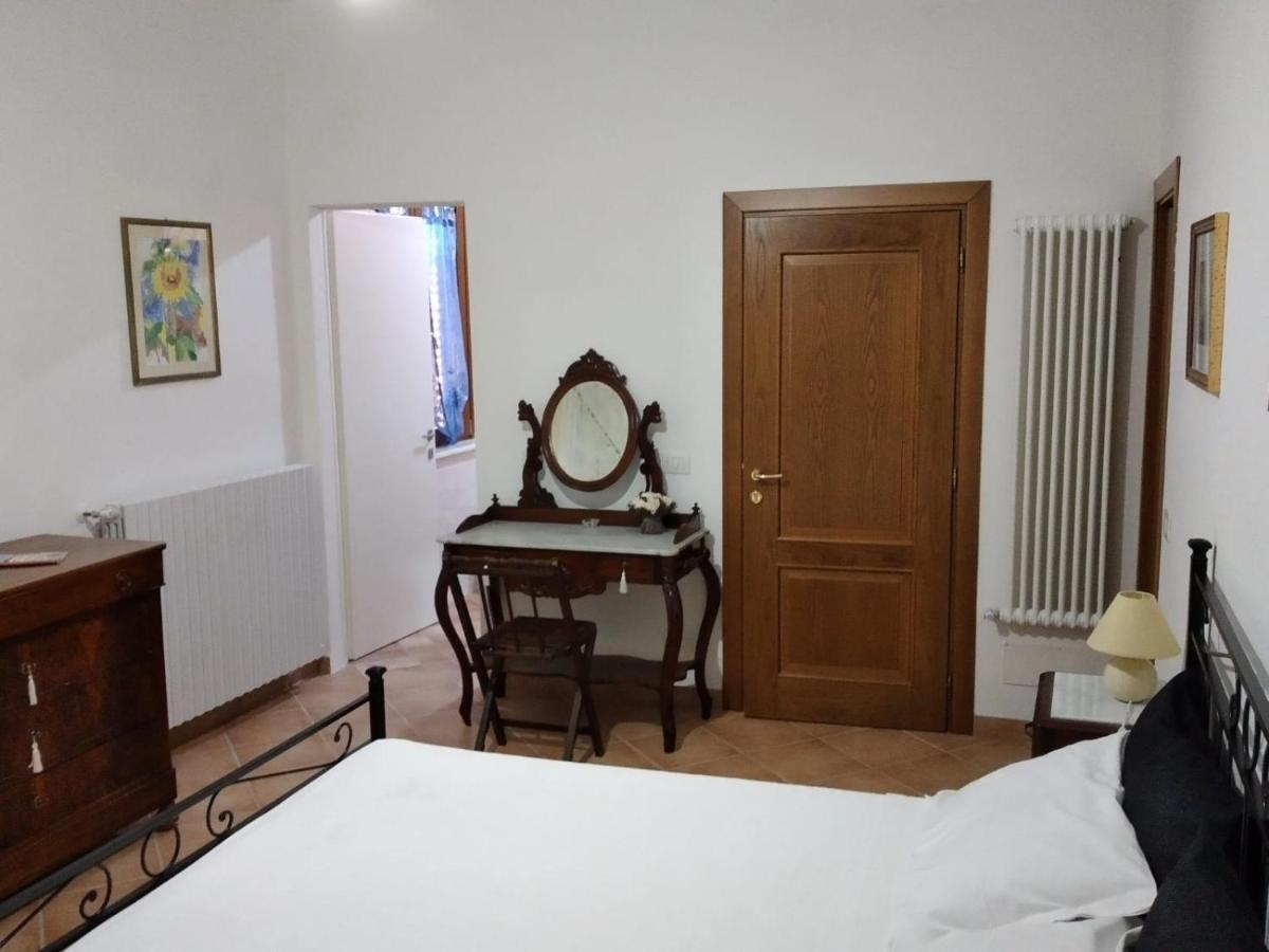 B&B L'Oliveto Лучиняно Екстериор снимка